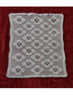 CENTRO REALIZZATO AD UNCINETTO 52x25cm "Fiori"