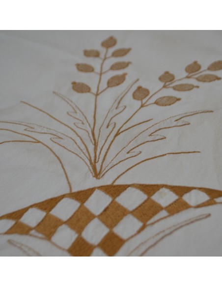 TOVAGLIA  RICAMATA A MANO 124x218cm