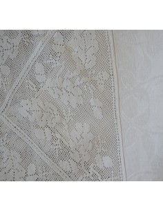 ANTICA TOVAGLIA / COPRITAVOLO CON UNCINETTO 88x88 cm 2