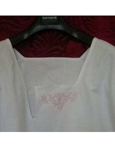 ANTICA CAMICIA DA NOTTE IN TELA DI COTONE RICAMATA A MANO