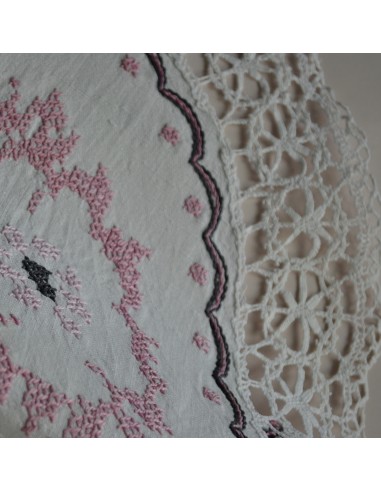 CENTRO RICAMATO A MANO 45x31cm