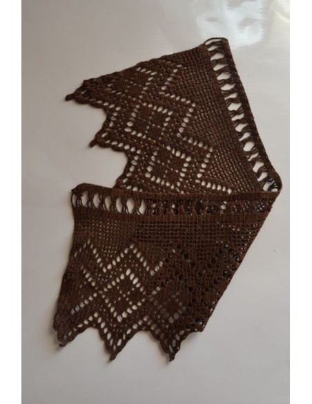 BORDO / PIZZO REALIZZATO A MANO AD UNCINETTO 68x26 cm