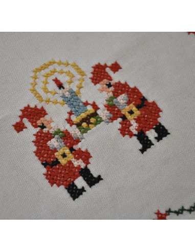 SET COMPLETO NATALIZIO RICAMATO A MANO 