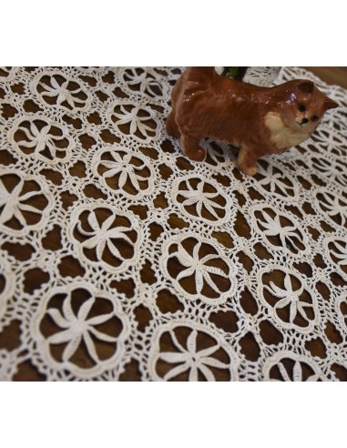 TOVAGLIETTA  REALIZZATA A MANO AD UNCINETTO 100x90 cm