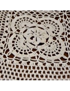 TOVAGLIETTA  REALIZZATA A MANO AD UNCINETTO 114x172 cm 2