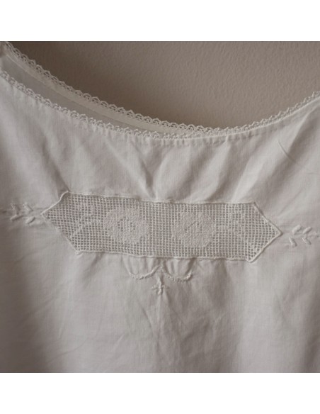 ANTICA  SOTTOVESTE /CAMICIA DA NOTTE RICAMO A MANO