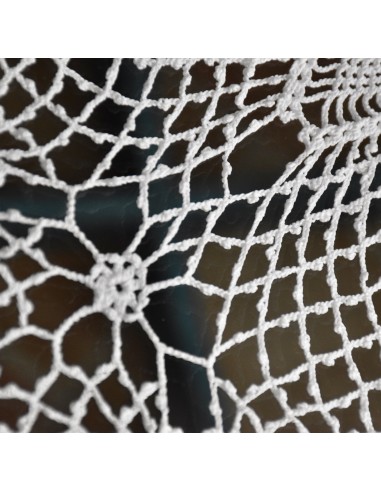 TOVAGLIETTA REALIZZATA AD UNCINETTO diam. 113cm