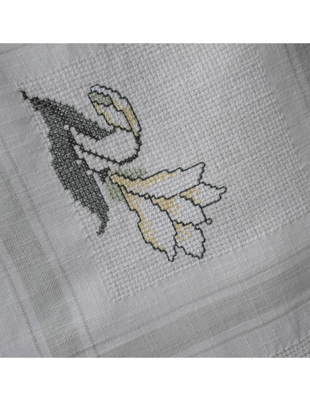 TOVAGLIETTA  RICAMATA A MANO  85x85 cm