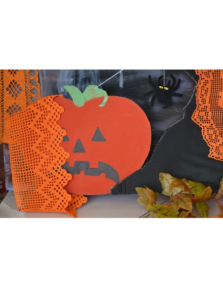 PIZZO REALIZZATO A MANO AD UNCINETTO 