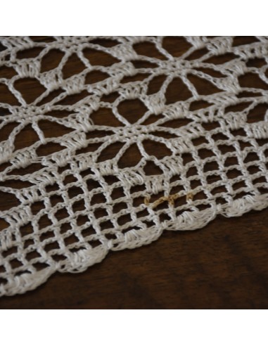 CENTRO 73x45cm UNCINETTO A MANO