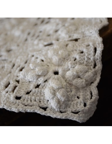CENTRO 70x80cm UNCINETTO A MANO