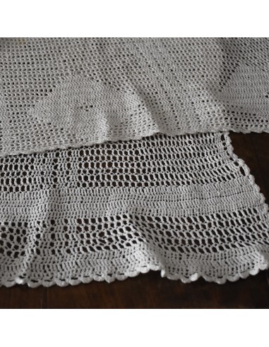 TENDA REALIZZATA A MANO AD UNCINETTO 220x120 cm