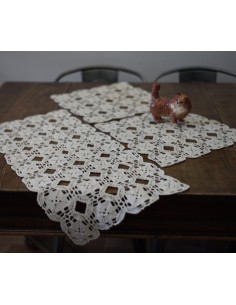 SET TRE CENTRI ECRù REALIZZATI A MANO