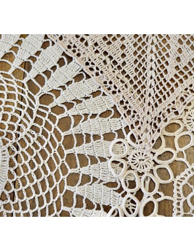 SET TRE CENTRI ECRù REALIZZATI A MANO