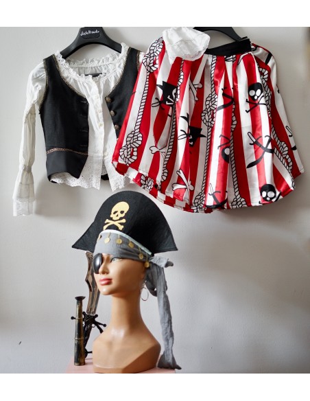 ABITO COSTUME  "CORSARA"  CARNEVALE  Tg.8/9 CARNEVALE