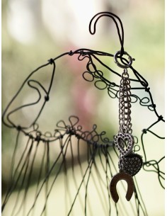 CIONDOLO  STILE TIROLESE DA GONNA