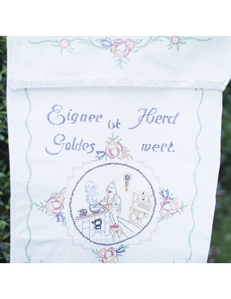 TENDINA LIBERTY RICAMATA A MANO 100x51cm