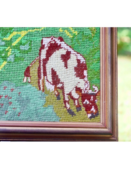 QUADRO VINTAGE  CON RICAMO "Paesaggio con mucca"