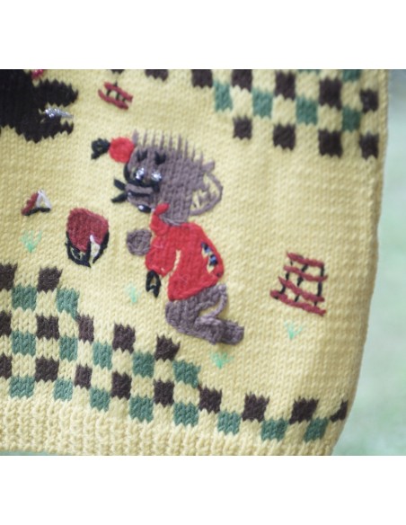 Gilet  REALIZZATO A MANO tg.8/9 anni circa