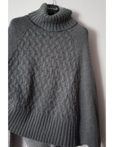 MAGLIONE  + PANTALONI  Tg. 44/46  circa