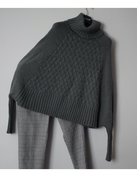 MAGLIONE  + PANTALONI  Tg. 44/46  circa