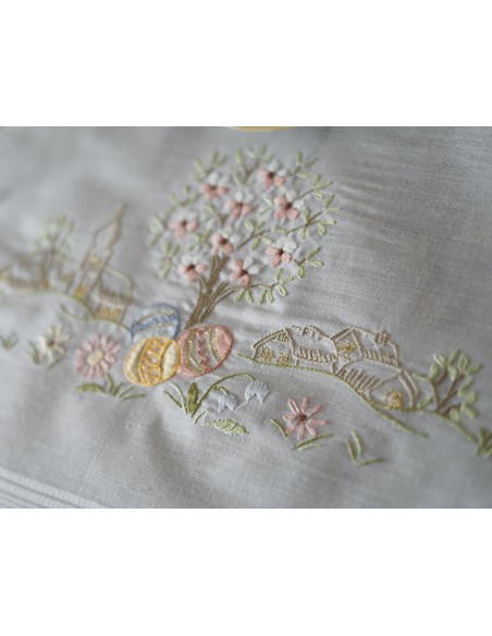 TOVAGLIETTA PASQUALE RICAMATA A MANO 80x80 cm