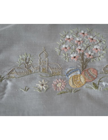 TOVAGLIETTA PASQUALE RICAMATA A MANO 80x80 cm