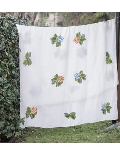 TOVAGLIA CREMA RICAMATA A MANO 250X160 cm 2