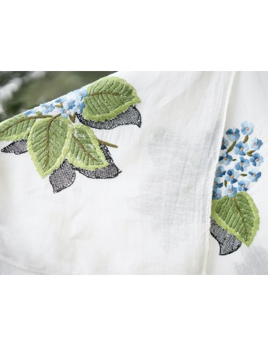 TOVAGLIA CREMA RICAMATA A MANO 250X160 cm