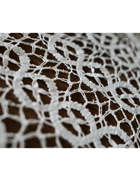 TOVAGLIA IN PIZZO diam.130cm