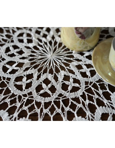TOVAGLIA IN PIZZO diam.130cm