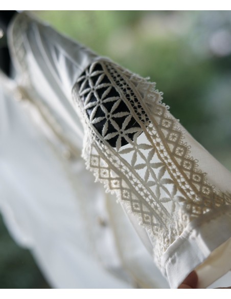 CAMICIA  TIROLESE CON PIZZO  tg 50/52 it.