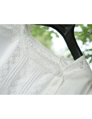 ANTICA CAMICIA CON PIZZO