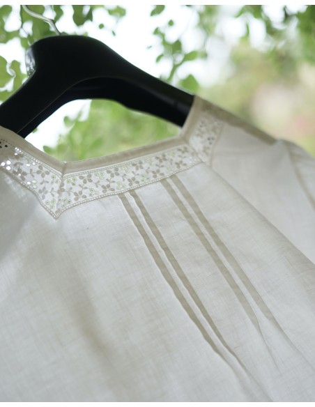 ANTICA CAMICIA CON PIZZO