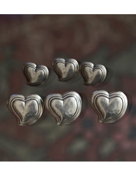 SET 6 BOTTONI  STILE TIROLESE "CUORE"