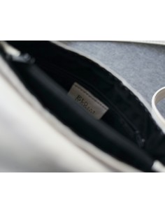 BORSETTA IN PELLE A TRACOLLA 2