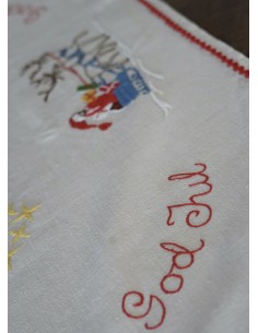 TOVAGLIETTA  NATALIZIA RICAMATA A MANO 82x85 cm 2