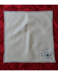 CENTRO RICAMATO A MANO 44x44cm