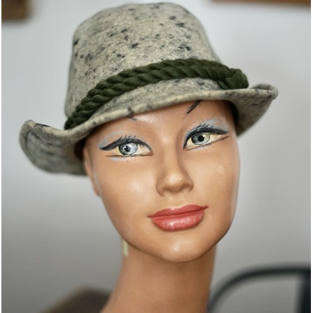 CAPPELLO VINTAGE STILE TIROLESE tg 55 circa