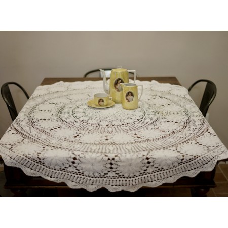 TOVAGLIA / COPRITAVOLO REALIZZATO MANO AD UNCINETTO diam. 150 cm