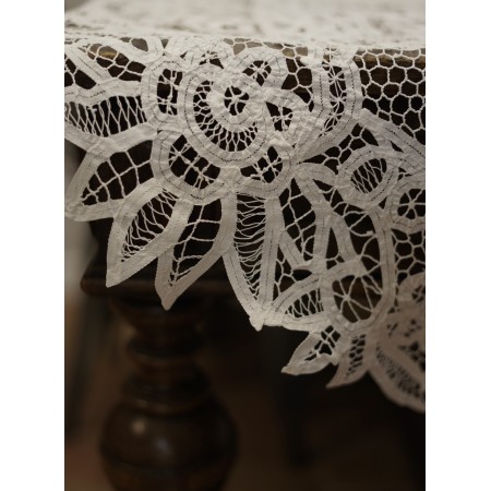 TOVAGLIETTA PIZZO RINASCIMENTALE diam. 115cm