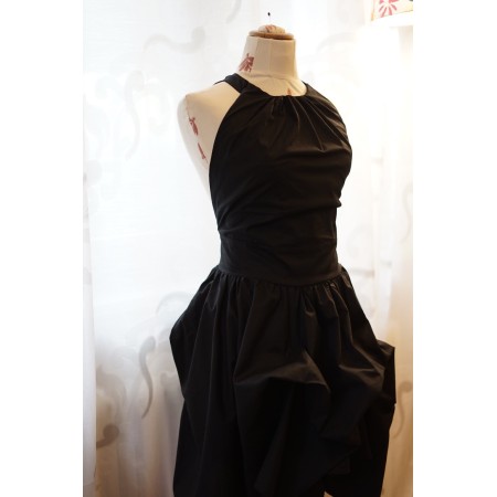 ABITO NERO tg. XS