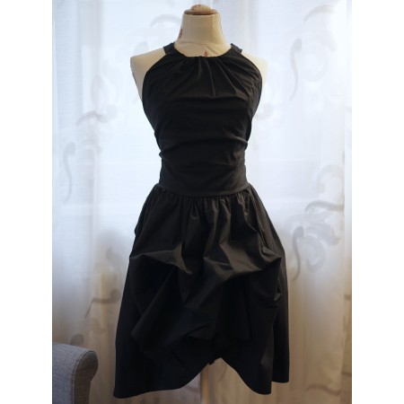 ABITO NERO tg. XS