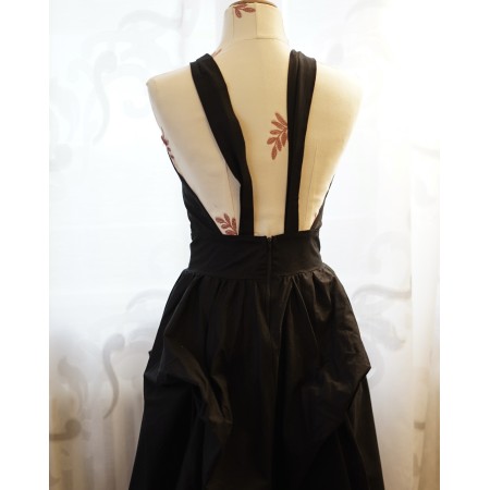 ABITO NERO tg. XS