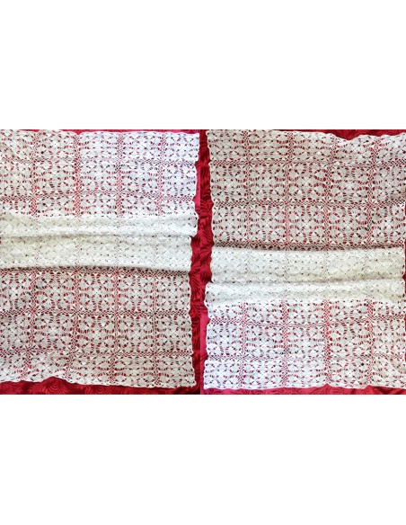 COPPIA TENDE / TOVAGLIETTE REALIZZATE UNCINETTO 180x99 cm