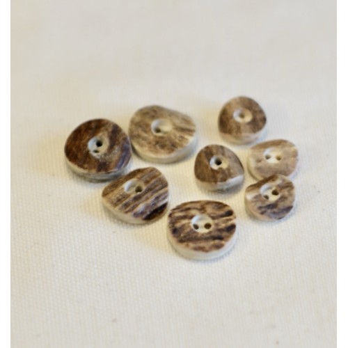 SET 8  BOTTONI STILE TIROLESE OSSO