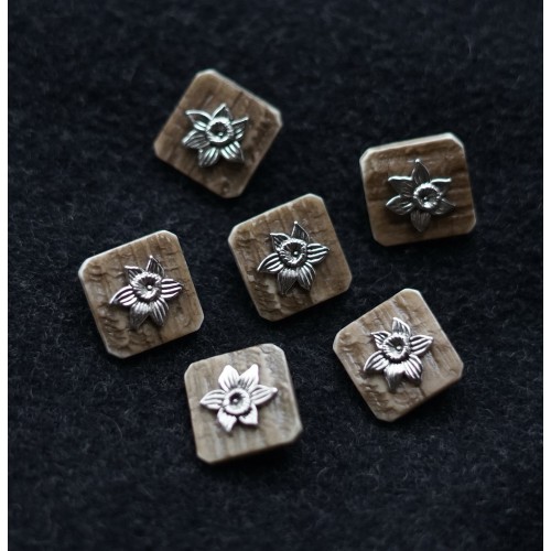 SET 6 BOTTONI STILE TIROLESE 2,4x2,4 cm "Narciso"