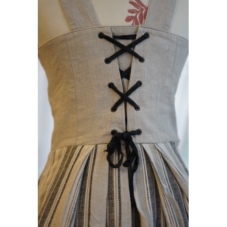 ABITO STILE TIROLESE  tg.40 it  BEIGE