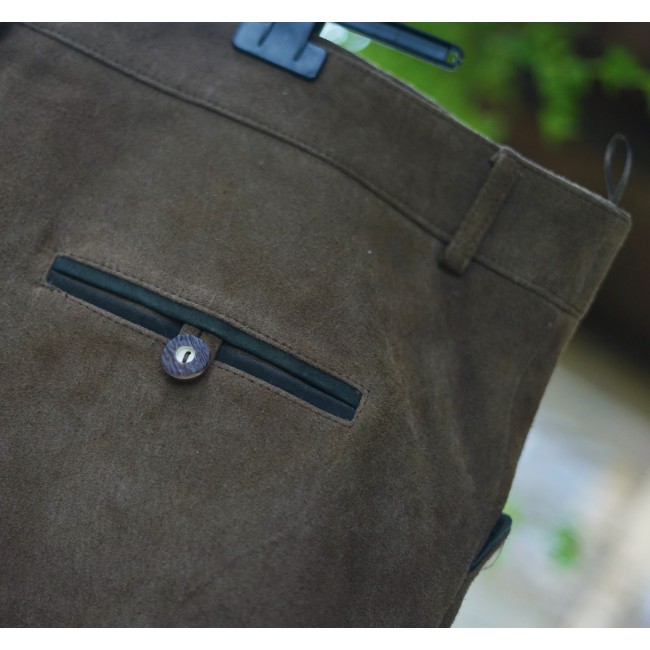 PANTALONCINI tg. 64 IN PELLE STILE TIROLESE...