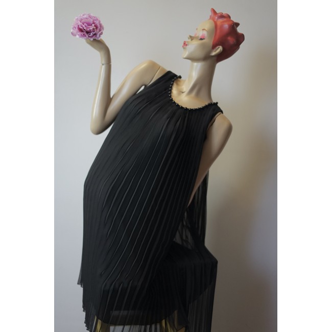 ABITO ESTIVO  tg S COLORE NERO  PLISSETTATO